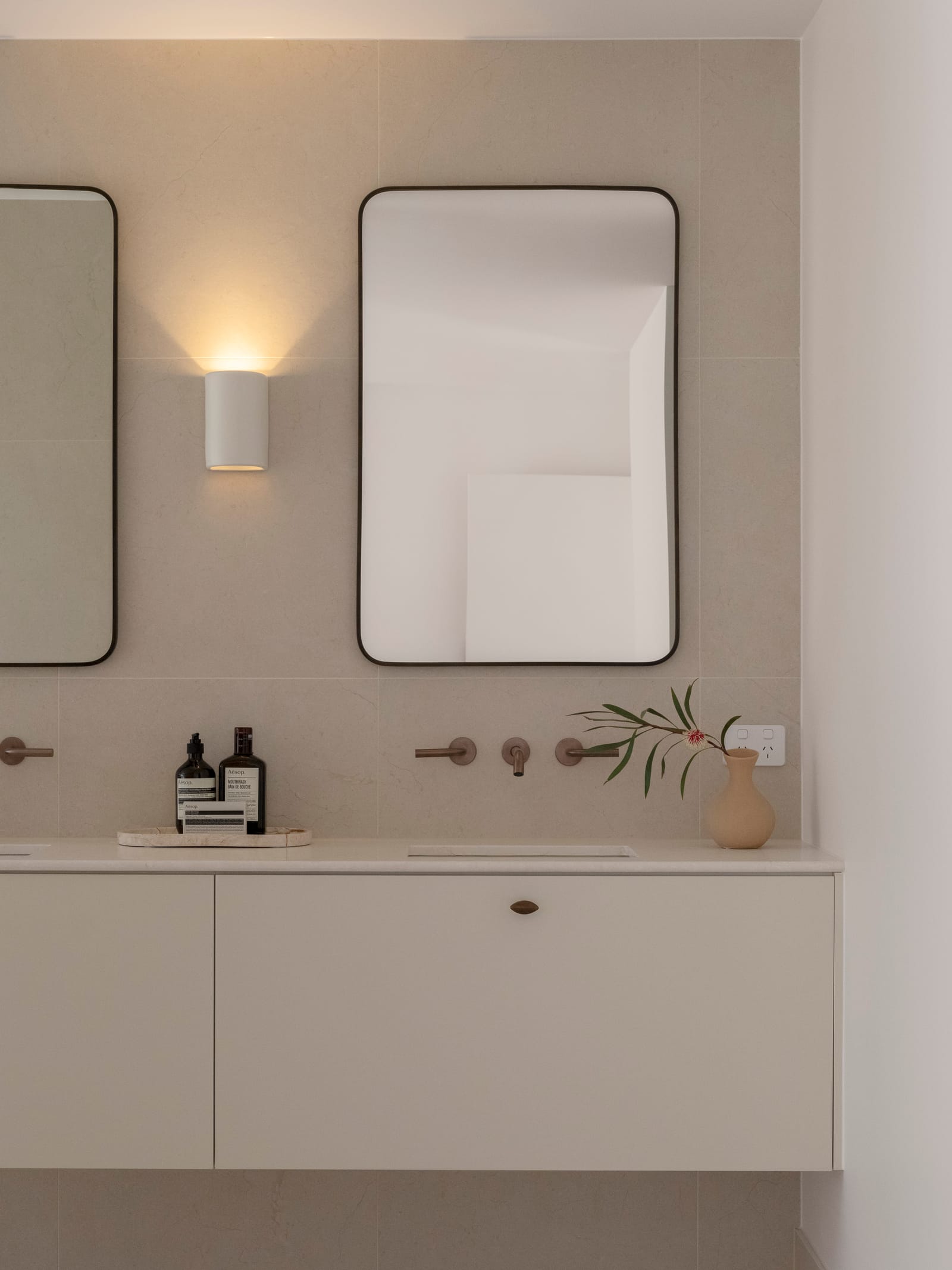 Neutral-toned Gold Coast interior